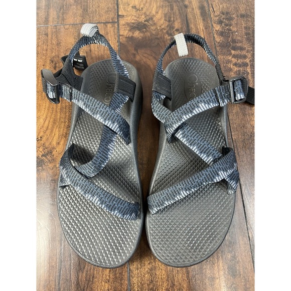 Chaco Women's Z/1 Adjustable Strap Classic Sandal Navy Size 6 - Picture 1 of 7